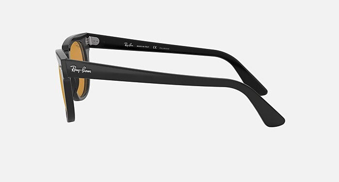 Meteor Classic Polarized Sunglasses in Black Frame and Polarized
