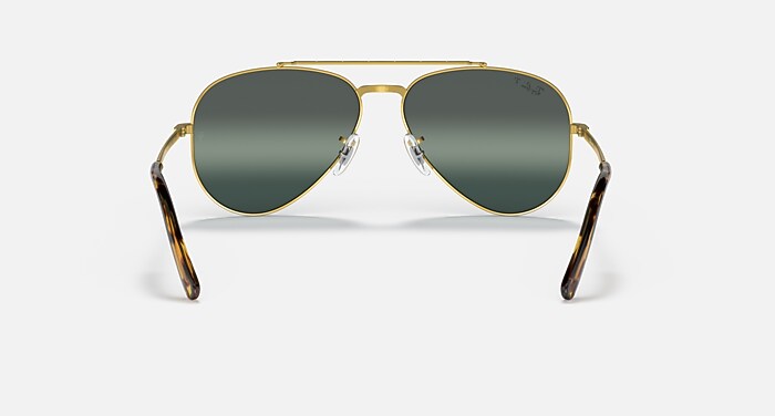 レイバン公式ストア】 Ray-Ban® NEW AVIATOR POLARIZED+ LENSES 