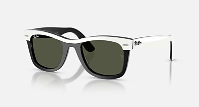 WAYFARER STREET NEAT Sunglasses in Red On Black and Clear Gradient