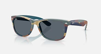 NEW WAYFARER CLASSIC Sunglasses in Black and G-15 Green - RB2132