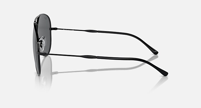 OLD AVIATOR Sunglasses in Black and Dark Grey (62-14) - RB3825