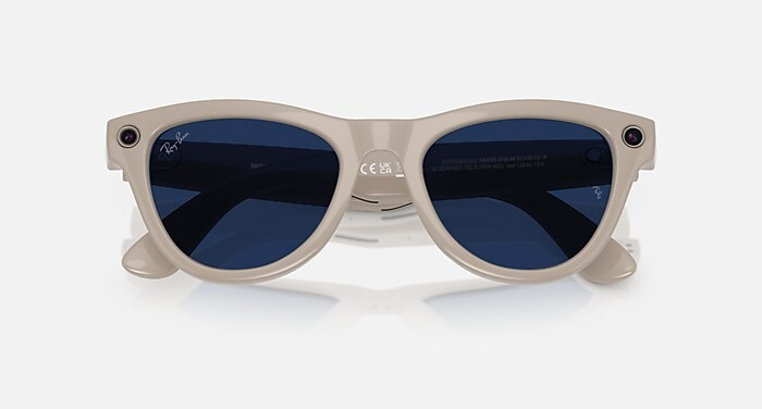 RAY-BAN META (GEN 1) SKYLER AI Glasses in Chalky Gray and Clear