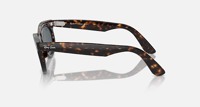 WAYFARER OVAL Sunglasses in Havana and Blue (53-22) - RB2242F