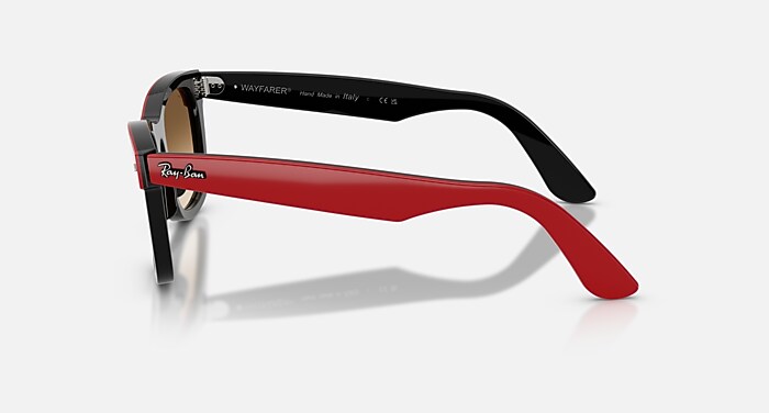 WAYFARER STREET NEAT Sunglasses in Red On Black and Clear Gradient