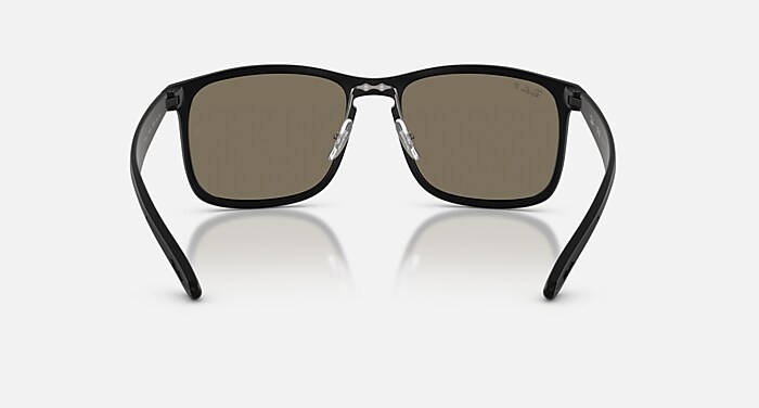 美品✨RayBan RB4264 CHROMANCE 偏光 レンズ　ブラック RB4264 POLARIZED+ LENSES Sunglasses in Matte Black and Grey