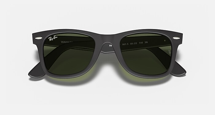 ORIGINAL WAYFARER CLASSIC Sunglasses in Black and G-15 Green  display picture 1