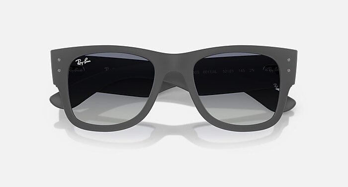 レイバン公式ストア】 Ray-Ban® MEGA WAYFARER LITEFORCE サングラス