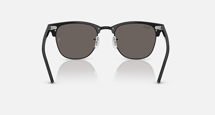 CLUBMASTER CLASSIC Sunglasses in Black and Dark Grey (55-19