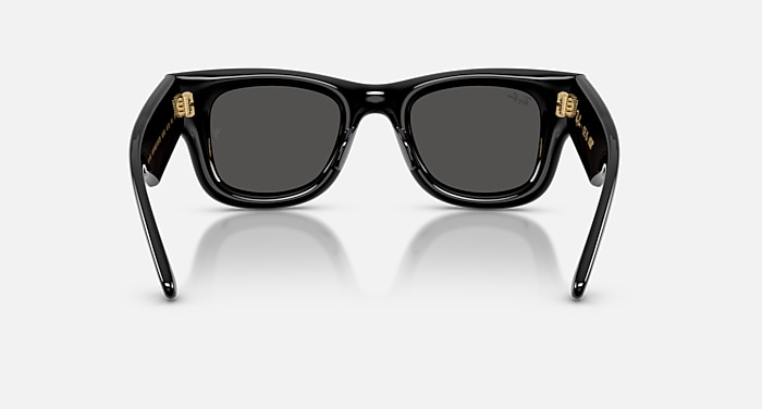 レイバン公式ストア】 Ray-Ban® WAYFARER PUFFER サングラス 
