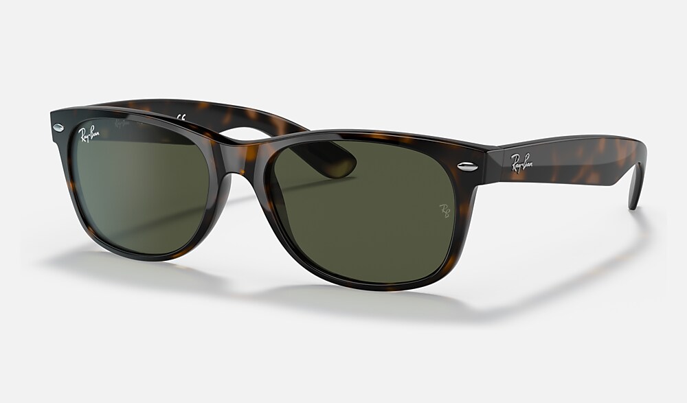 レイバン公式ストア】 Ray-Ban® NEW WAYFARER CLASSIC サングラス