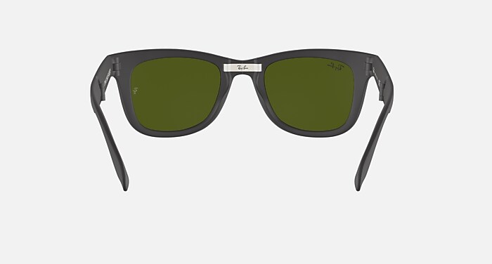 WAYFARER FOLDING FLASH LENSES Sunglasses in Black and Lilac Mirror