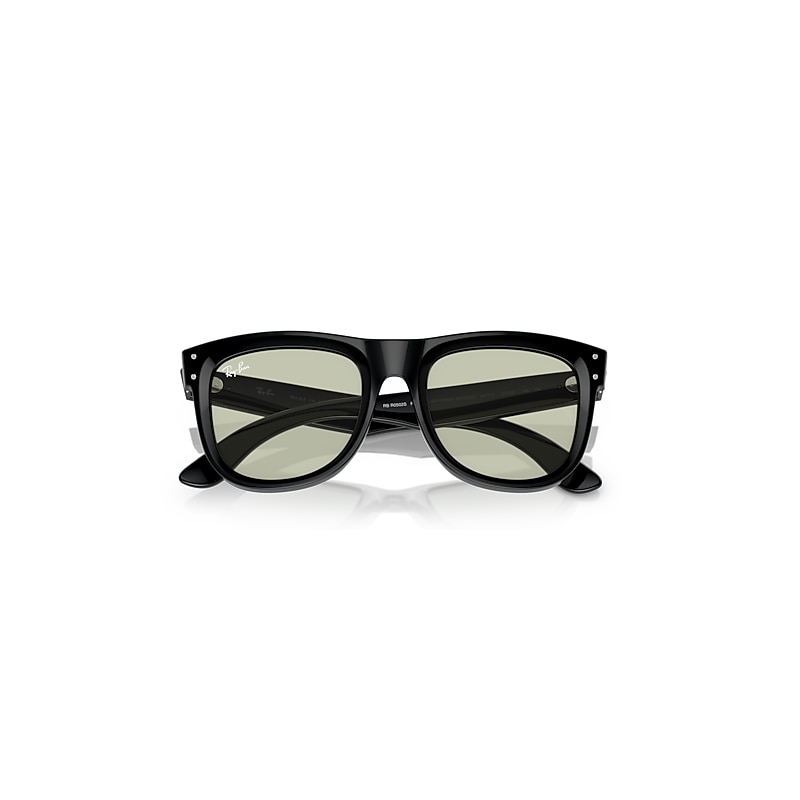 Ray-Ban Wayfarer Reverse RBR0502S Sunglasses - Polished Black/Light Green Classic - Medium