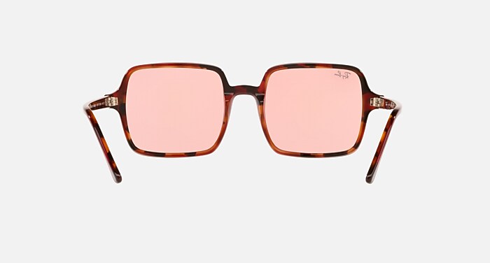 SQUARE 1973 HD70 Sunglasses in Striped Havana and Pink