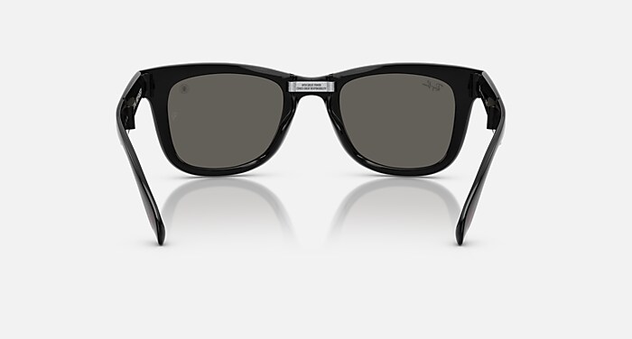 RAY-BAN MARVEL© - SPIDERMAN WAYFARER FOLDING サングラス ブラック