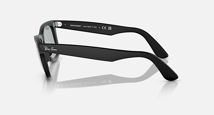 ORIGINAL WAYFARER CLASSIC Sunglasses in Black and Light Grey