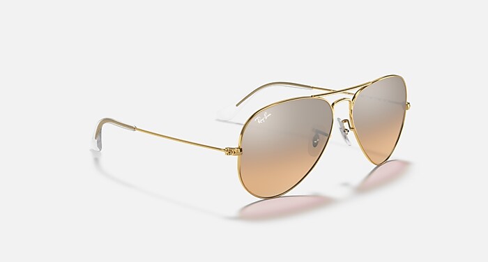 Ray Ban Aviators RB3025 001/3E in Arista Gold Ray-Ban AVIATOR RB3025 001/3E 62mm Sunglasses ARISTA GOLD  main image 4