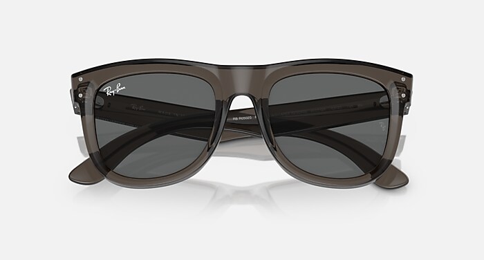 WAYFARER REVERSE サングラス 透明ダークグレー と ダークグレー (53