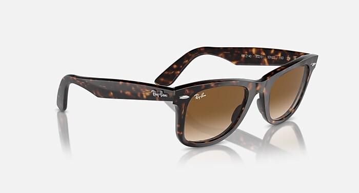 ORIGINAL WAYFARER CLASSIC Sunglasses in Tortoise and Light Brown