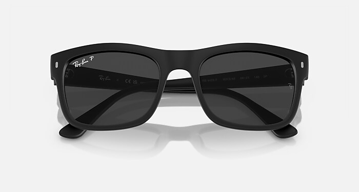 RB4428 Sunglasses in Black and Black Polarized - RB4428F | Ray-Ban