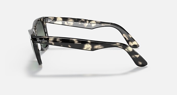 ORIGINAL WAYFARER POLARIZED+ LENSES Sunglasses in Grey Havana and
