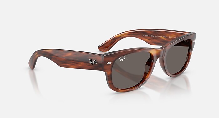 新作レイバンMEGA WAYFARER II RB0832SF 茶 MEGA WAYFARER II Sunglasses in Striped Havana and Dark Grey (55-21