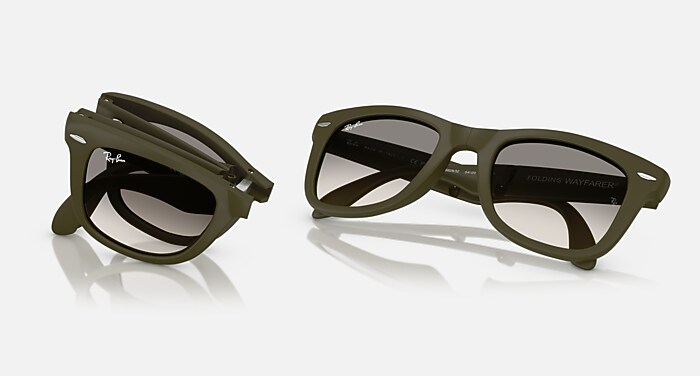 レイバン公式ストア】 Ray-Ban® WAYFARER FOLDING CLASSIC ONLINE ONLY