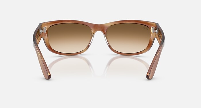 Ray-Ban BALORAMA サングラス ブラウン系マーブル柄 べっこう柄 MEGA BALORAMA Sunglasses in Striped Brown and Clear Gradient Brown
