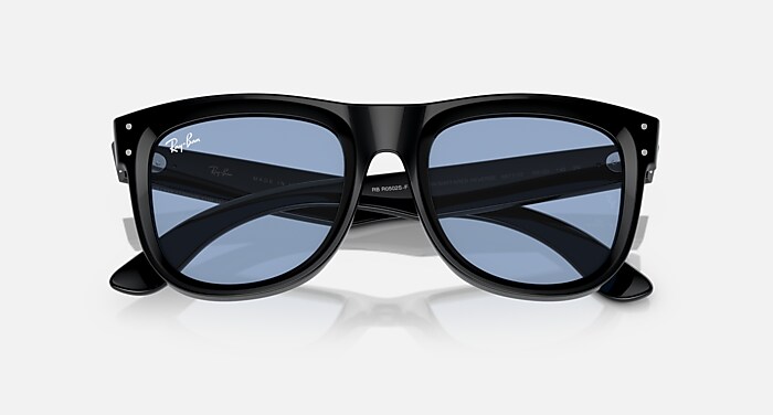 WAYFARER REVERSE Sunglasses in Black and Light Blue (53-20