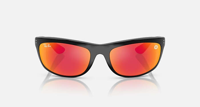 RAY-BAN STAR WARS™ – DARTH VADER BALORAMA サングラス ブラック と