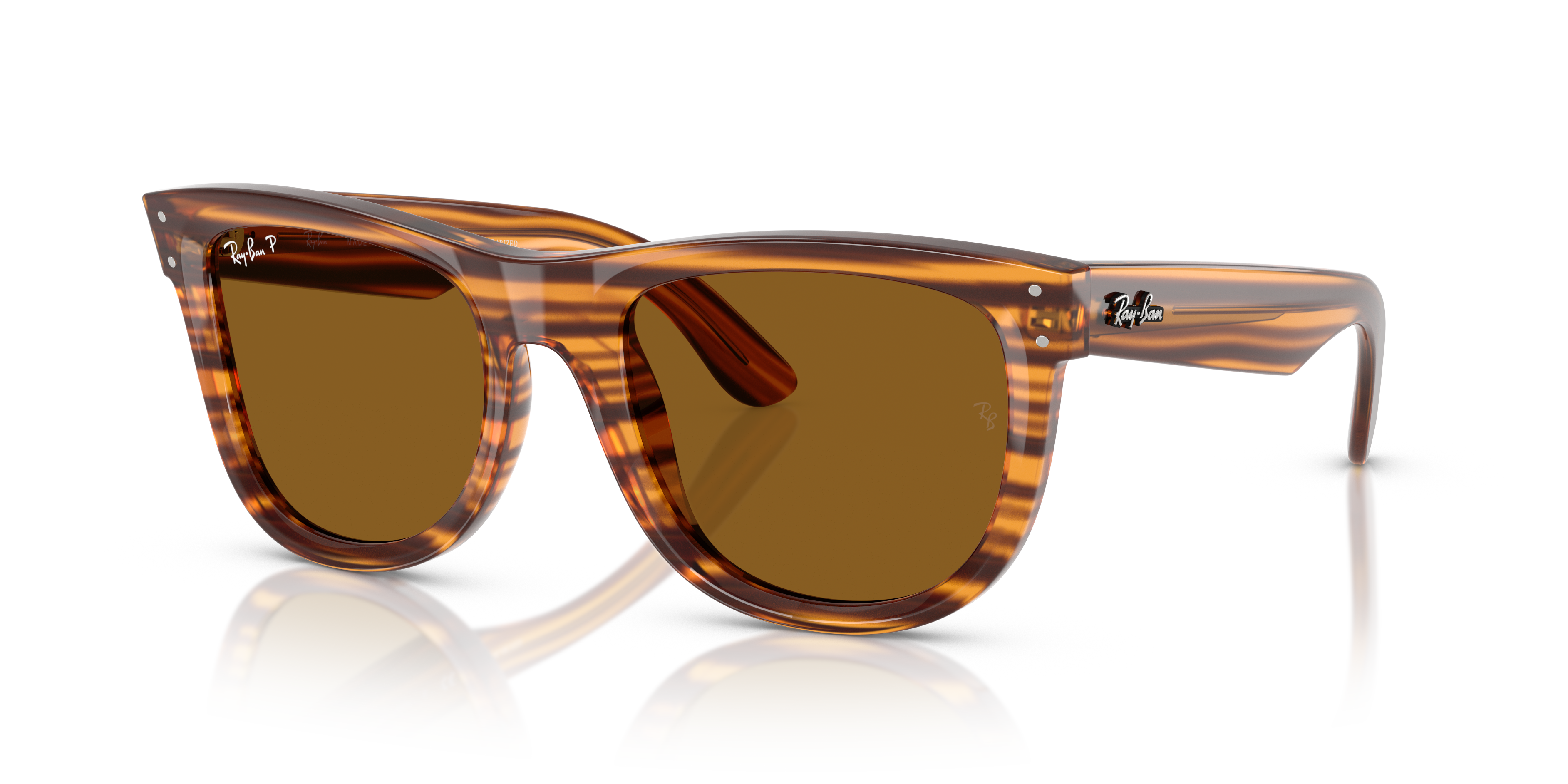 WAYFARER REVERSE Sunglasses in Striped Havana and Polarized Dark