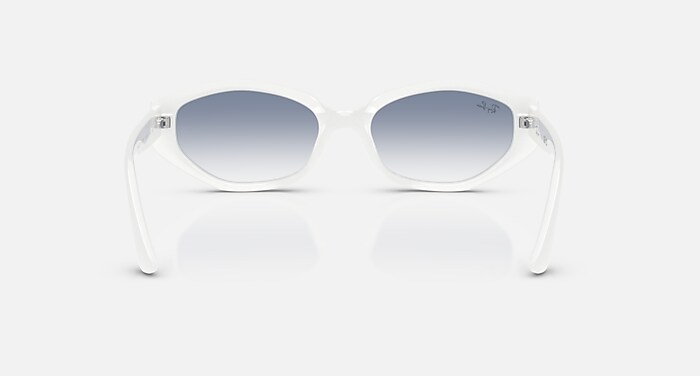 レイバン公式ストア】 Ray-Ban® RB4473D サングラス | ホワイト X