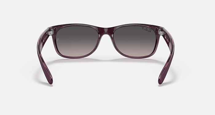 NEW WAYFARER CLASSIC Polarized Sunglasses in Violet On Transparent