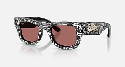 Ray-Ban WAYFARER サングラス レイバン レイバン公式ストア】 Ray-Ban® WAYFARER PUFFER CRYSTAL PAVÈ EDITION