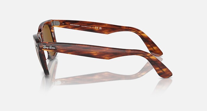 ORIGINAL WAYFARER CLASSIC Sunglasses in Striped Havana and B-15
