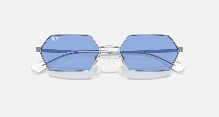YEVI BIO-BASED サングラス シルバー と ブルー (55-18) - RB3728