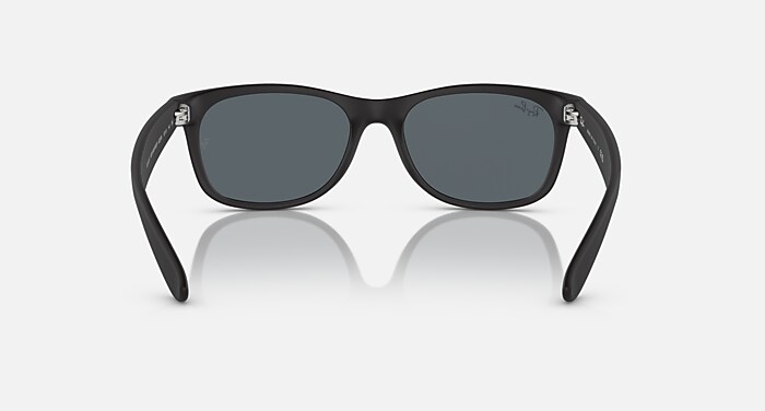 レイバン公式ストア】 Ray-Ban® NEW WAYFARER CLASSIC サングラス