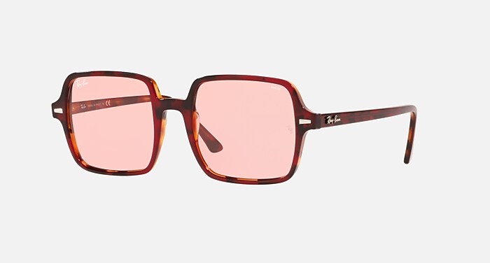SQUARE 1973 HD70 Sunglasses in Striped Havana and Pink