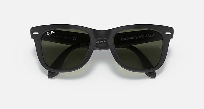 WAYFARER FOLDING CLASSIC Sunglasses in Black and G-15 Green