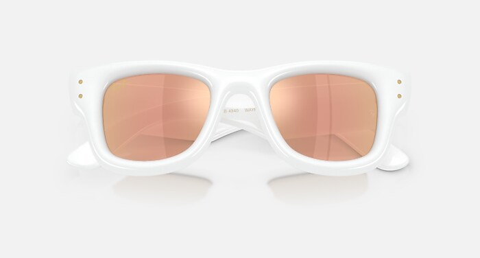 WAYFARER PUFFER SPECIAL COLLECTION サングラス ホワイト と ダーク