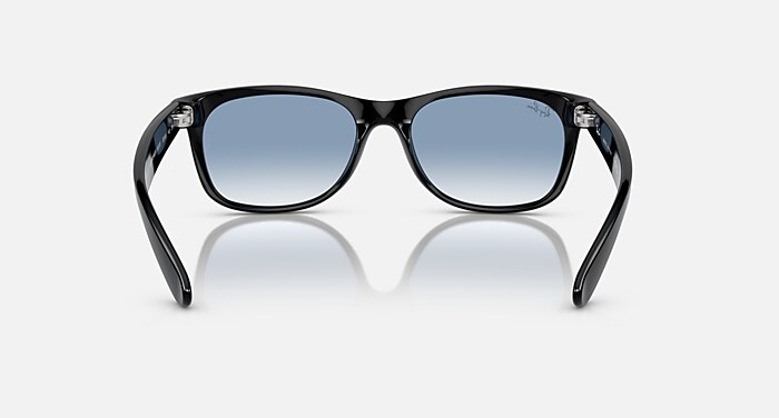 レイバン公式ストア】 Ray-Ban® NEW WAYFARER CLASSIC サングラス 