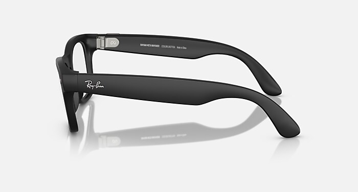 RAY-BAN META WAYFARER - GEN 1 Sunglasses in Black and Clear