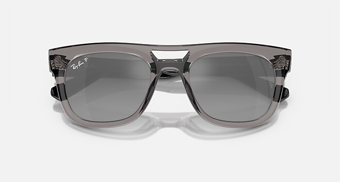 レイバン公式ストア】 Ray-Ban® PHIL BIO-BASED サングラス 