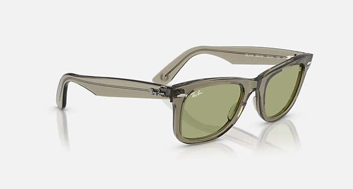 RAY-BAN STAR WARS™ – MASTER YODA WAYFARER Sunglasses in 