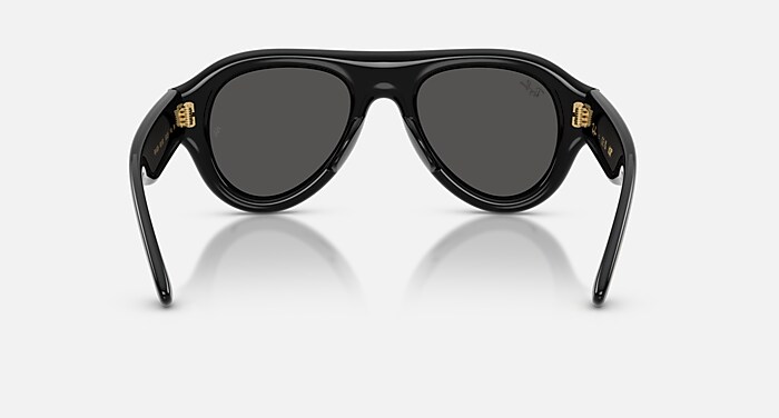 Ray-Banサングラス レイバン公式ストア】 Ray-Ban® AVIATOR PUFFER サングラス | ブラック