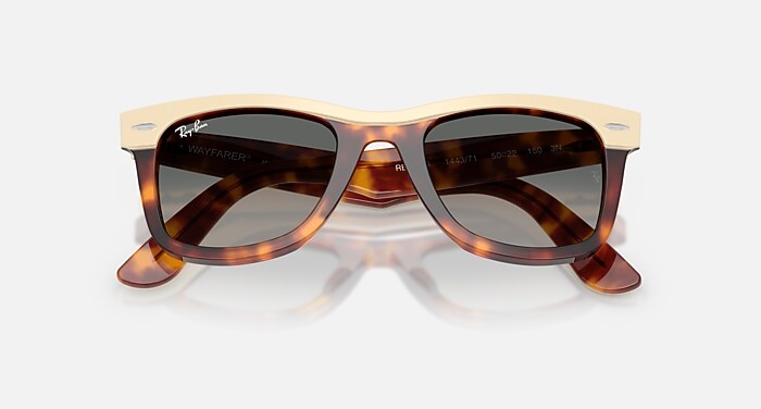WAYFARER STREET NEAT Sunglasses in Beige On Havana and Gradient
