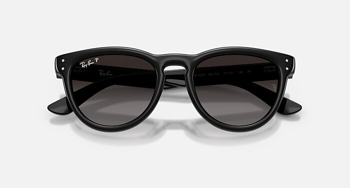 RB2237 Polarized Sunglasses in Black and Polarized Light Grey