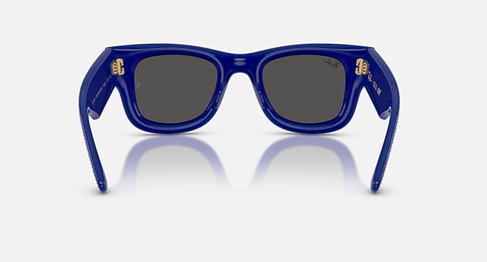 WAYFARER PUFFER CRYSTAL PAVÈ EDITION Sunglasses in Blue  display picture 2