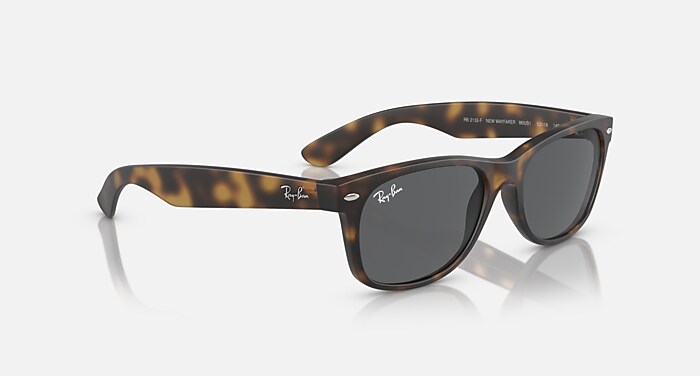 レイバン公式ストア】 Ray-Ban® NEW WAYFARER CLASSIC サングラス