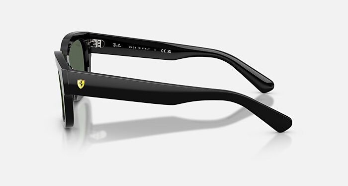 RB2228M SCUDERIA FERRARI COLLECTION サングラス ブラック と ダーク