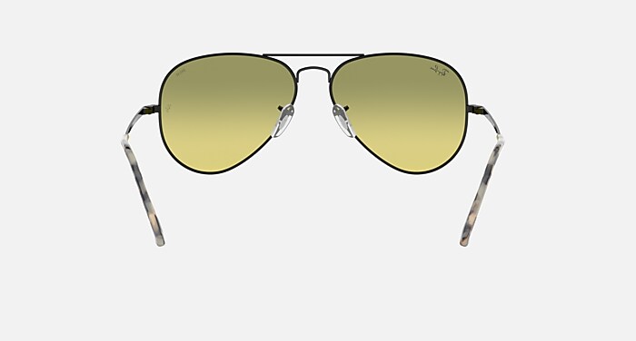 RB3689 Sunglasses in Black and Photocromic Yellow Gradient Green